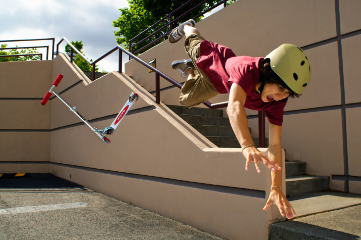 Падение с самоката Падение с самоката